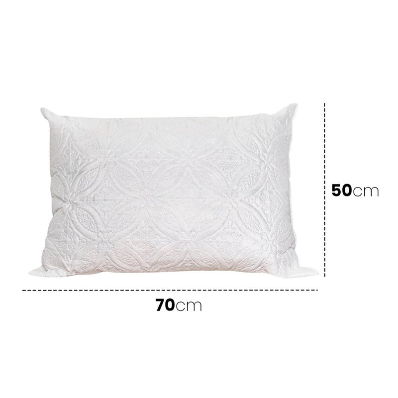 Travesseiro de Poliéster Multivix Mácio Suporte Firme com Capa Matelada 50cm x 70cm - Branco